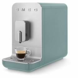 Cafetière superautomatique Smeg BCC13EGMEU