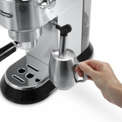 Cafetera Express de Brazo DeLonghi EC 685.M Negro metálico Plateado Acero 1 L 1,1 L